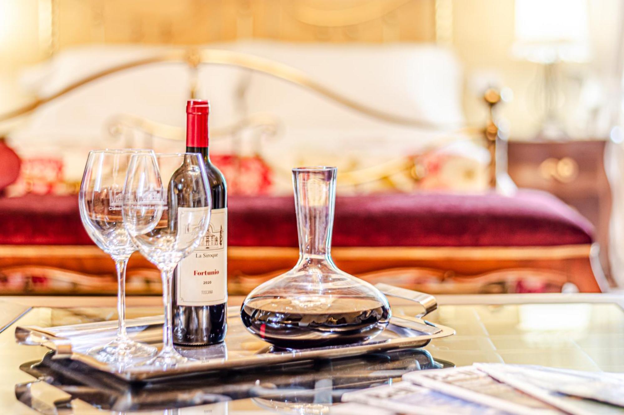 Chateau La Siroque Montecatini Val di Cecina Eksteriør billede